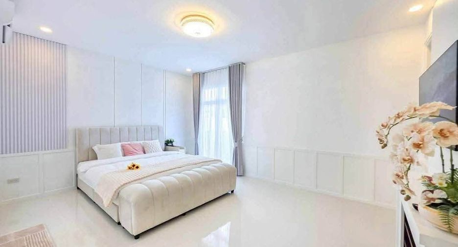 Haus zum Kauf mit 3 Zimmer in Bang Lamung, Chonburi