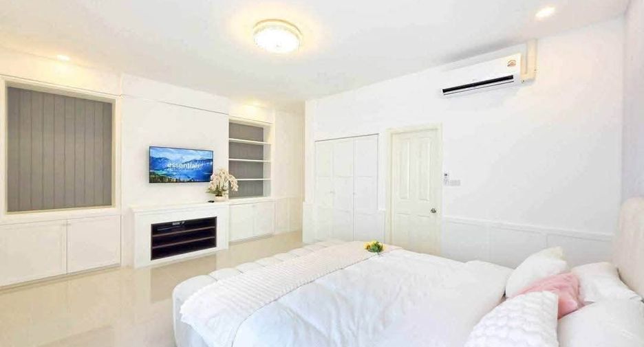 Haus zum Kauf mit 3 Zimmer in Bang Lamung, Chonburi