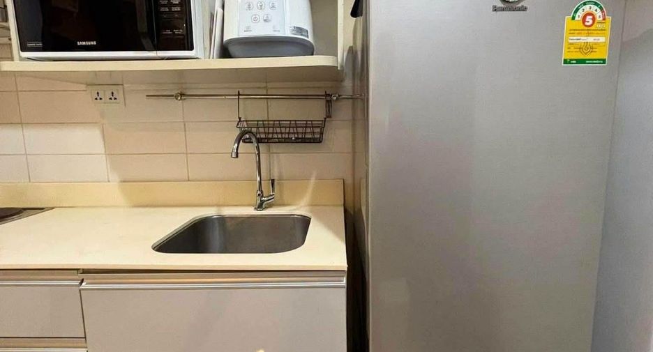 For rent 1 bed condo in Phra Khanong, Bangkok