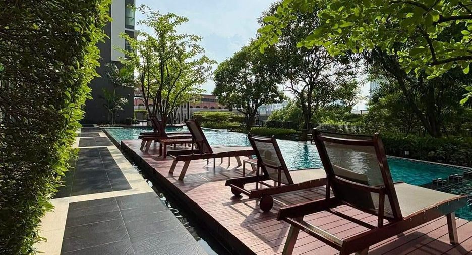For rent 1 bed condo in Phra Khanong, Bangkok