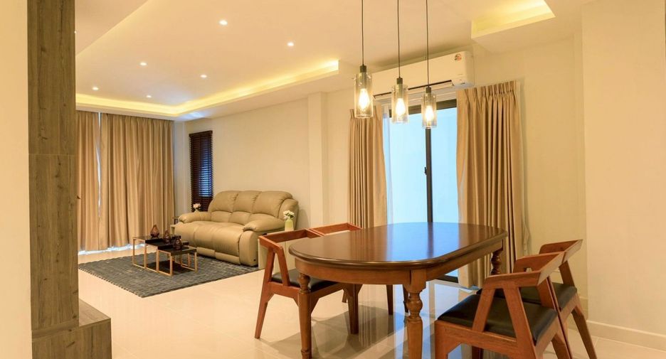 Аренда 4 спальни таунхаус в Bang Phli, Самутпракан