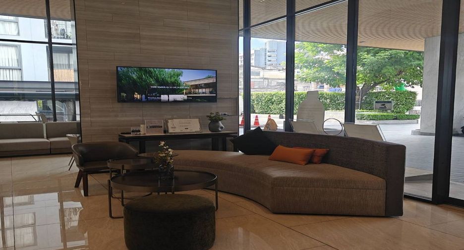 For sale 1 bed condo in Watthana, Bangkok
