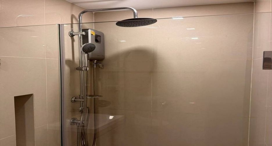 For sale 1 bed condo in Watthana, Bangkok