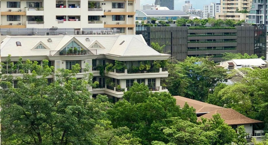 ขาย 2 ห้องนอน คอนโด ใน คลองเตย, กรุงเทพฯ