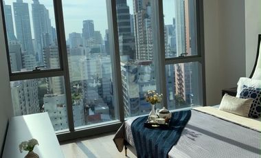 Condo en venta de 2 habitaciones en Khlong Toei, Bangkok