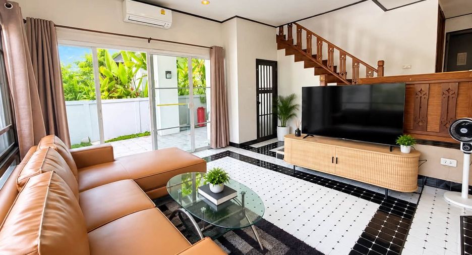 出租 和 出售 4 卧室 独立屋 在 Bang Lamung, Chon Buri