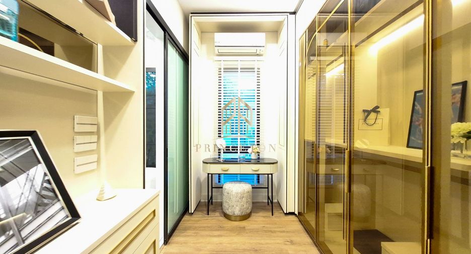 Casa en venta de 4 habitaciones en Saphan Sung, Bangkok