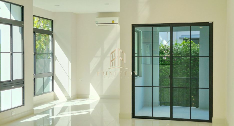 Casa en venta de 4 habitaciones en Saphan Sung, Bangkok