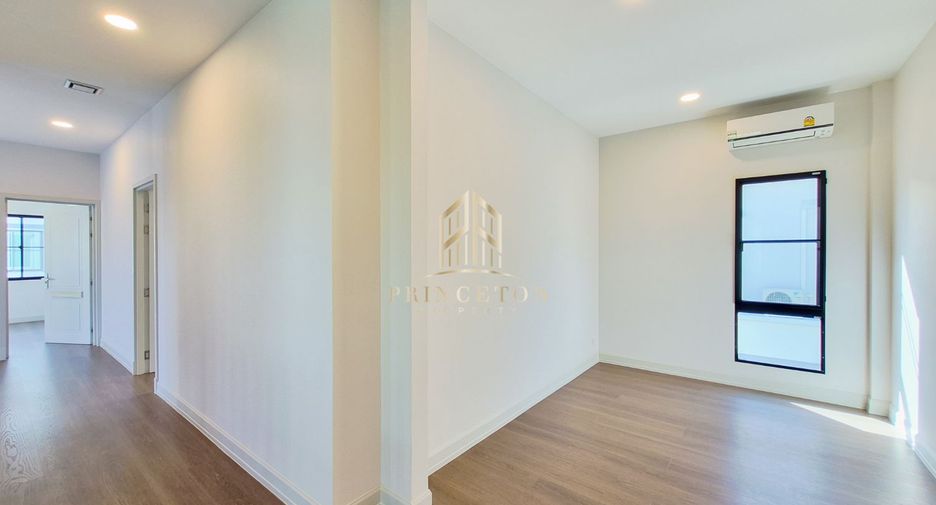 Casa en venta de 4 habitaciones en Saphan Sung, Bangkok