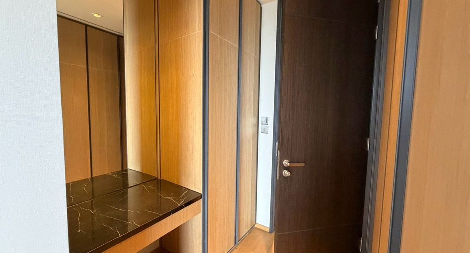 Wohnung zur Miete und zum Kauf mit 2 Zimmer in Khlong Toei, Bangkok