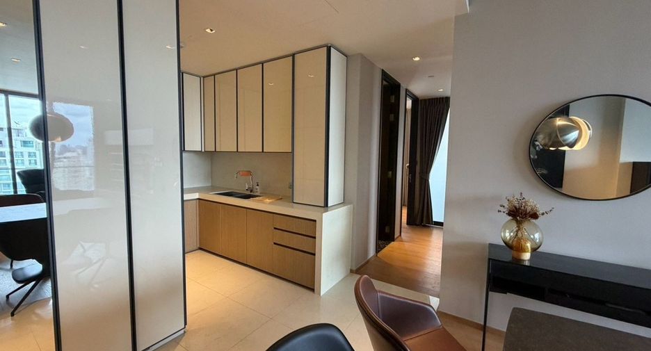 Wohnung zur Miete und zum Kauf mit 2 Zimmer in Khlong Toei, Bangkok
