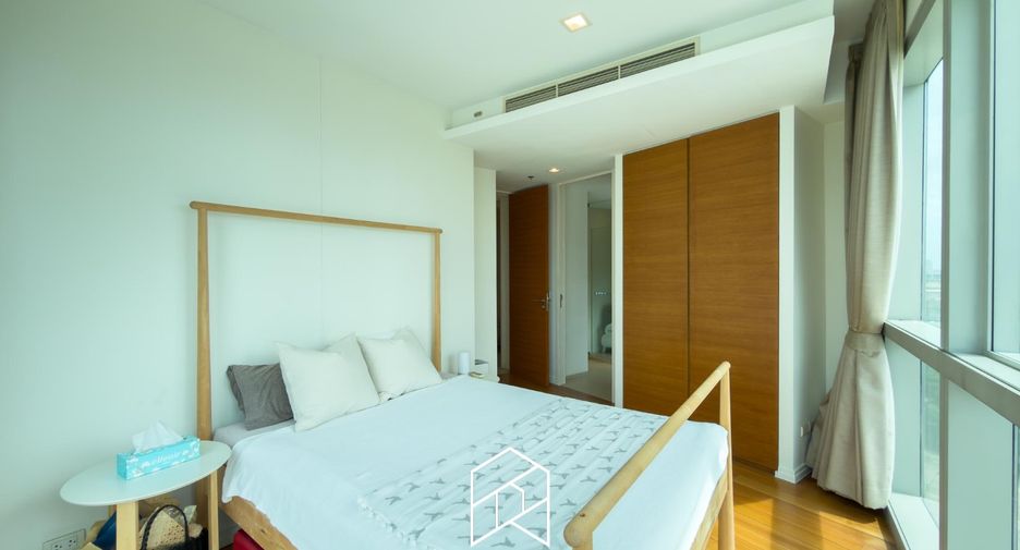For sale 2 bedrooms condo in Sathon, Bangkok