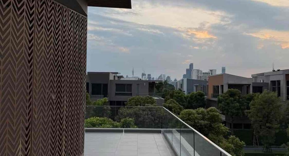 Casa en venta y en alquiler de 5 habitaciones en Suan Luang, Bangkok
