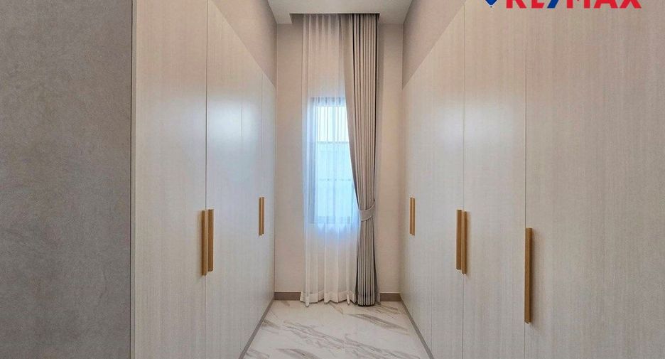 Casa en venta de 3 habitaciones en Bang Lamung, Chonburi