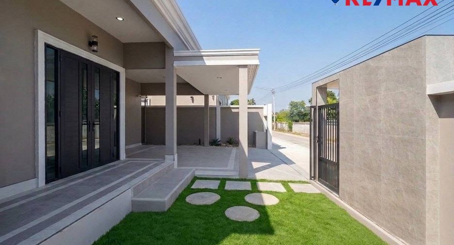 Casa en venta de 3 habitaciones en Bang Lamung, Chonburi