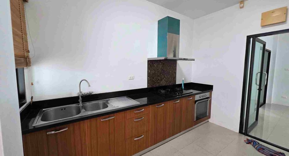For rent 3 bedrooms house in Ban Chang, Rayong