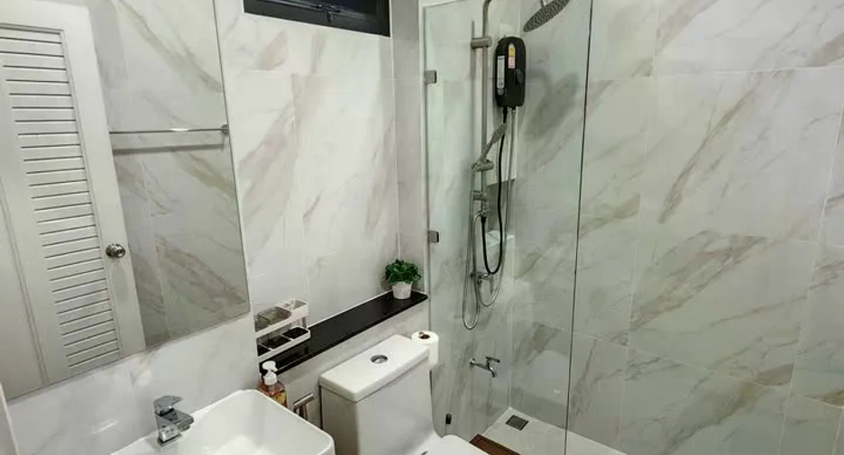Villa zum Kauf mit 4 Zimmer in Mueang Chiang Mai, Chiang Mai
