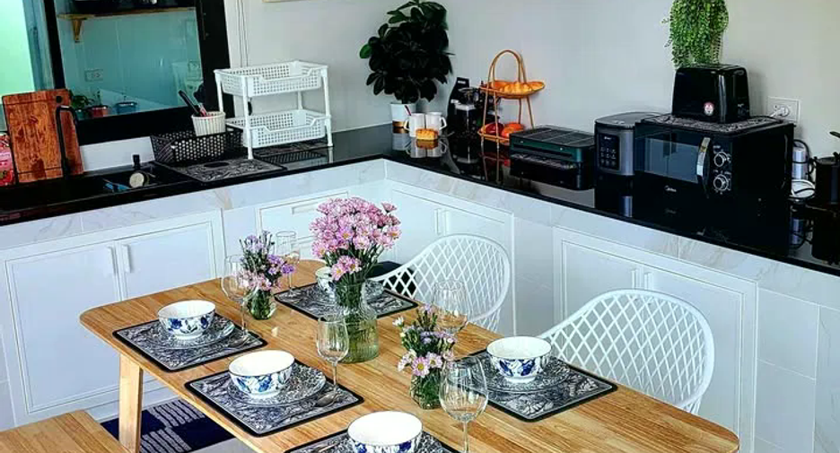 Villa zum Kauf mit 4 Zimmer in Mueang Chiang Mai, Chiang Mai