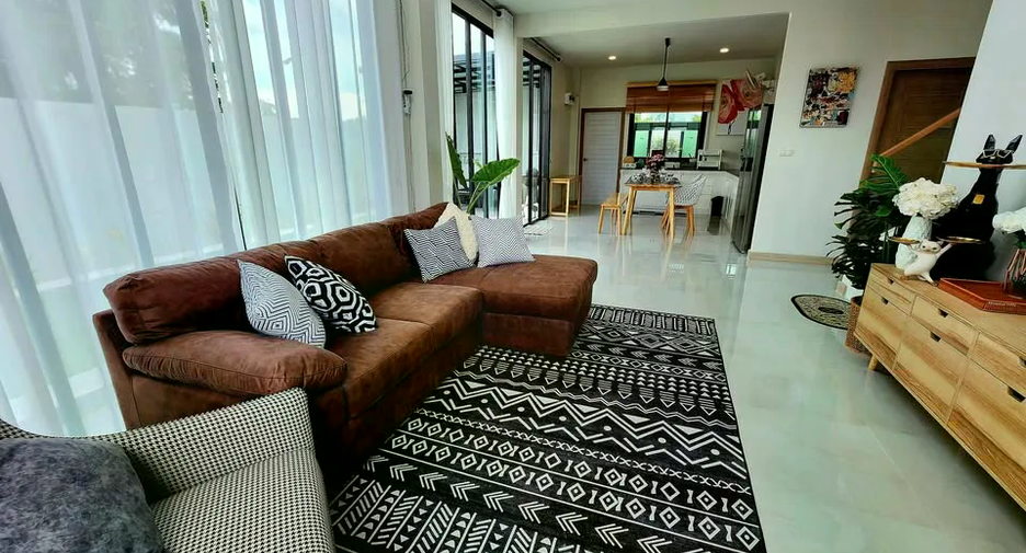 Villa zum Kauf mit 4 Zimmer in Mueang Chiang Mai, Chiang Mai