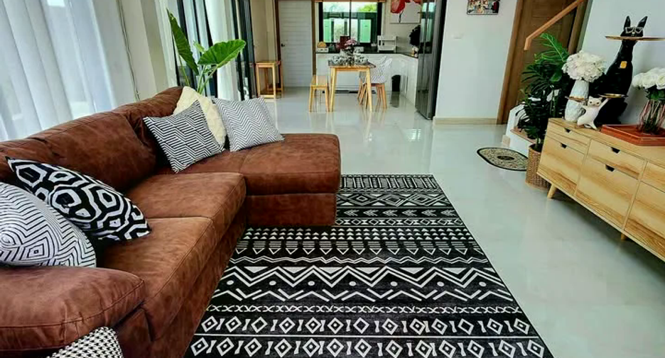 Villa zum Kauf mit 4 Zimmer in Mueang Chiang Mai, Chiang Mai