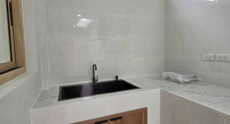 For sale 3 bedrooms house in Mueang Phuket, Phuket