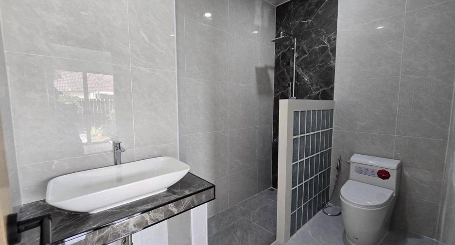 For sale 3 bedrooms house in Mueang Phuket, Phuket