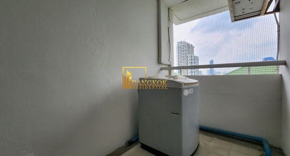 For rent 2 ベッドルーム condo in Watthana, Bangkok