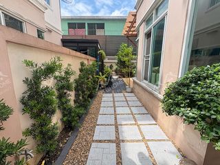 出售 3 卧室 独立屋 在 Mueang Nonthaburi, Nonthaburi