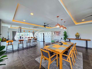 Condo en venta de 4 habitaciones en Bang Lamung, Chonburi