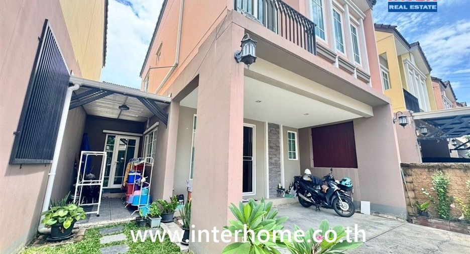 Casa en venta de 4 habitaciones en Mueang Samut Sakhon, Samut Sakhon