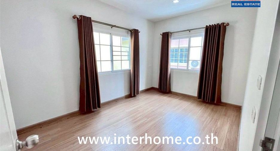 Casa en venta de 4 habitaciones en Mueang Samut Sakhon, Samut Sakhon
