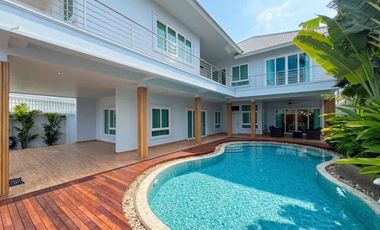 Villa zur Miete mit 7 Zimmer in Bang Lamung, Chonburi