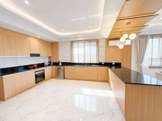 Villa zur Miete mit 7 Zimmer in Bang Lamung, Chonburi