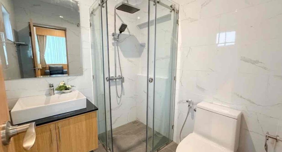 Villa zur Miete mit 7 Zimmer in Bang Lamung, Chonburi