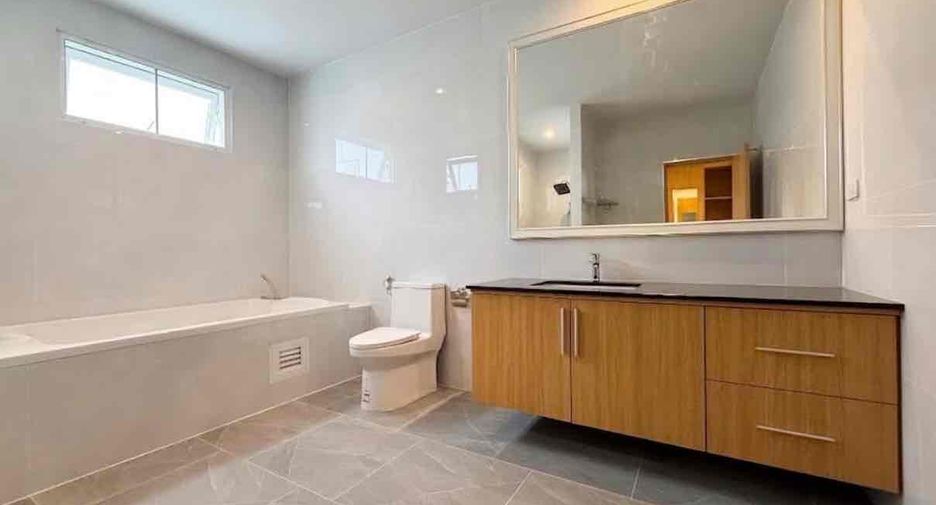 Villa zur Miete mit 7 Zimmer in Bang Lamung, Chonburi