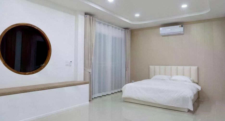 For sale 4 ベッドルーム villa in Saraphi, Chiang Mai