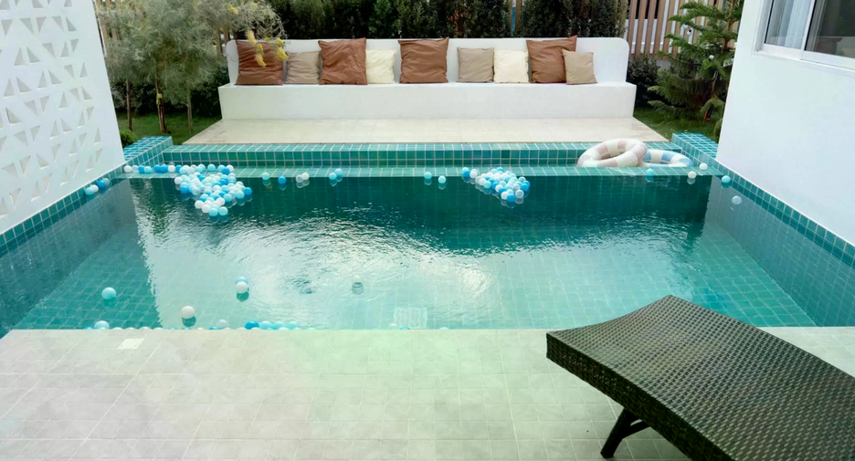 For sale 4 ベッドルーム villa in Saraphi, Chiang Mai