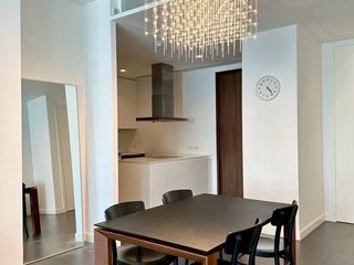 Condo en alquiler de 2 habitaciones en Pathum Wan, Bangkok