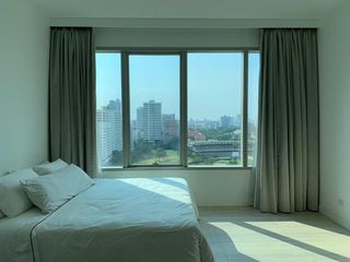 Condo en alquiler de 2 habitaciones en Pathum Wan, Bangkok