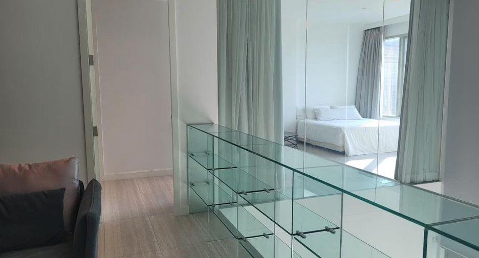 Condo en alquiler de 2 habitaciones en Pathum Wan, Bangkok