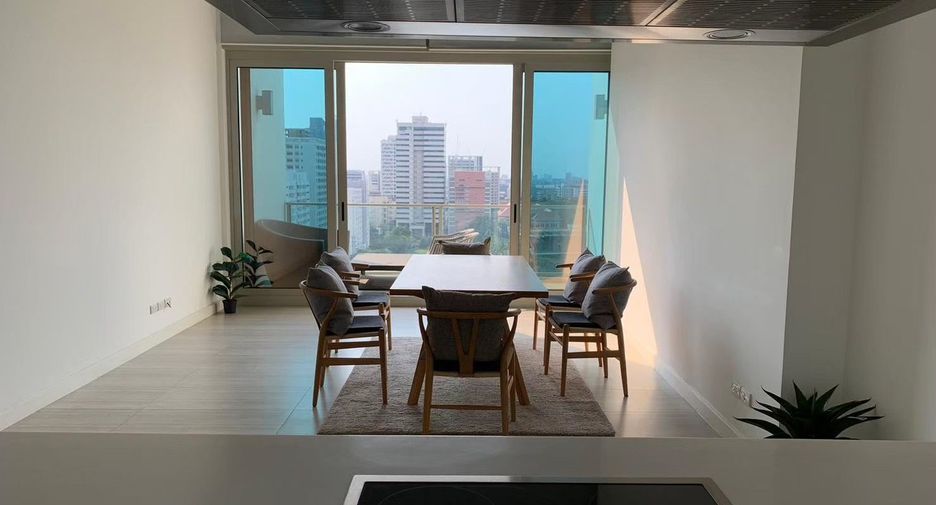 Condo en alquiler de 2 habitaciones en Pathum Wan, Bangkok