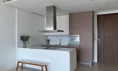For rent 2 bedrooms condo in Pathum Wan, Bangkok