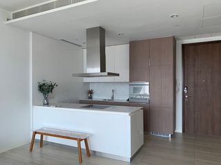 Condo en alquiler de 2 habitaciones en Pathum Wan, Bangkok
