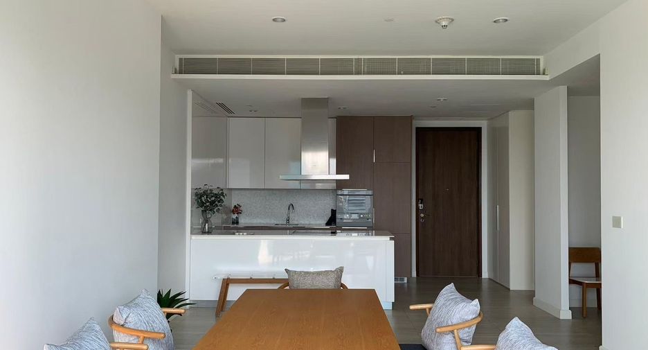 Condo en alquiler de 2 habitaciones en Pathum Wan, Bangkok