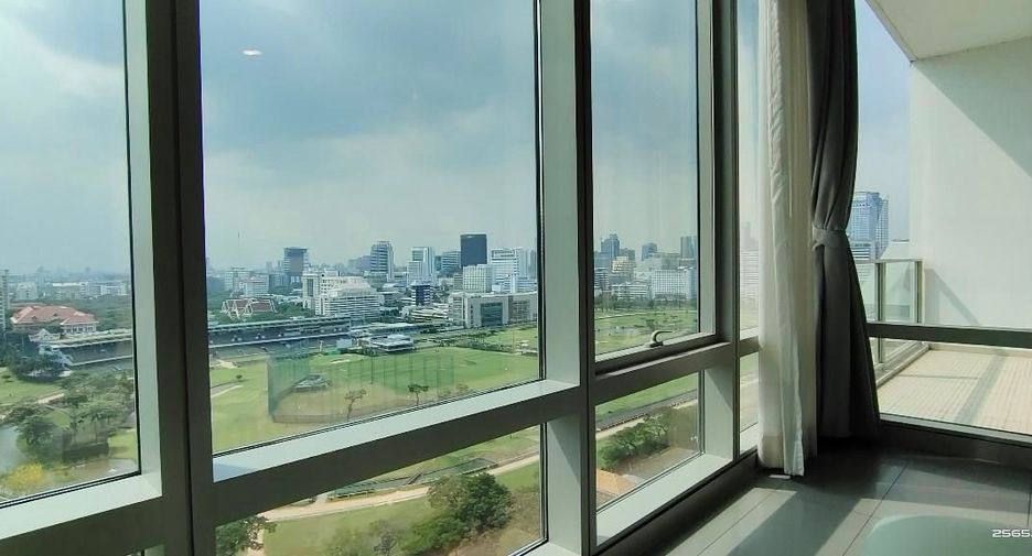Condo en alquiler de 2 habitaciones en Pathum Wan, Bangkok
