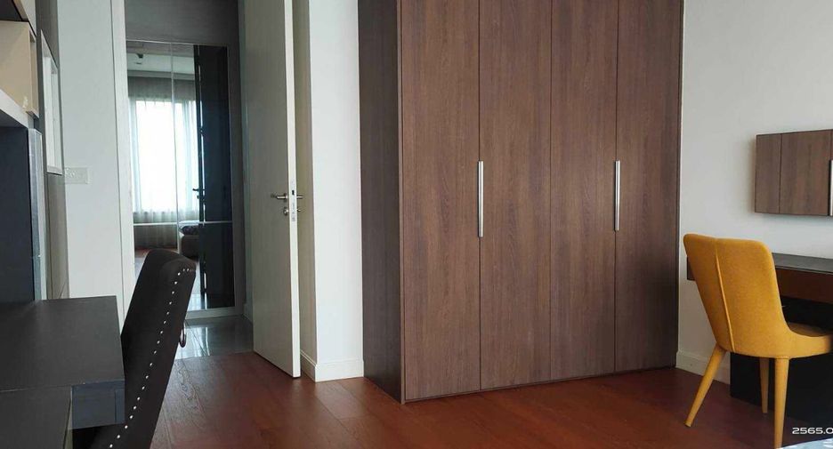 Condo en alquiler de 2 habitaciones en Pathum Wan, Bangkok