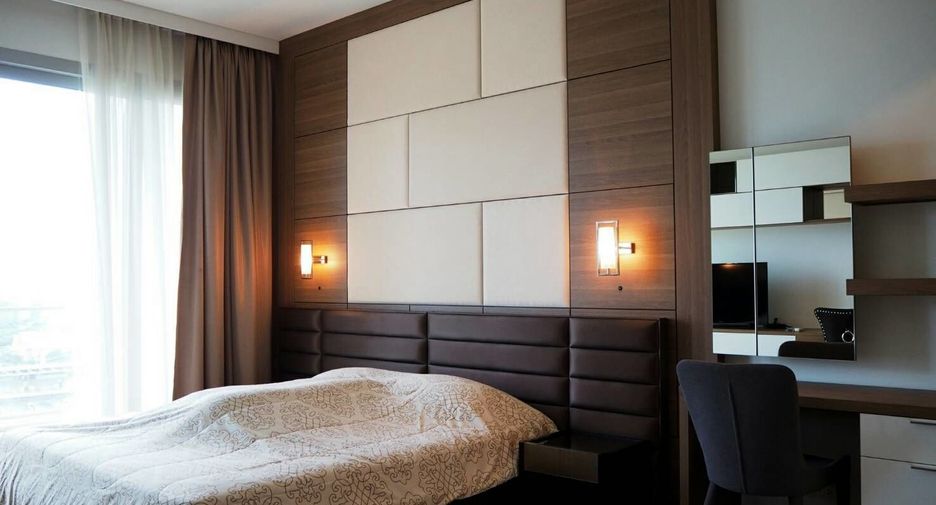 Condo en alquiler de 2 habitaciones en Pathum Wan, Bangkok