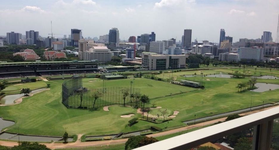 Condo en alquiler de 2 habitaciones en Pathum Wan, Bangkok