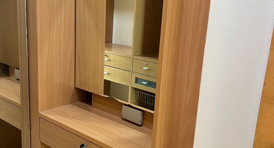 ขาย 2 ห้องนอน คอนโด ใน คลองเตย, กรุงเทพฯ