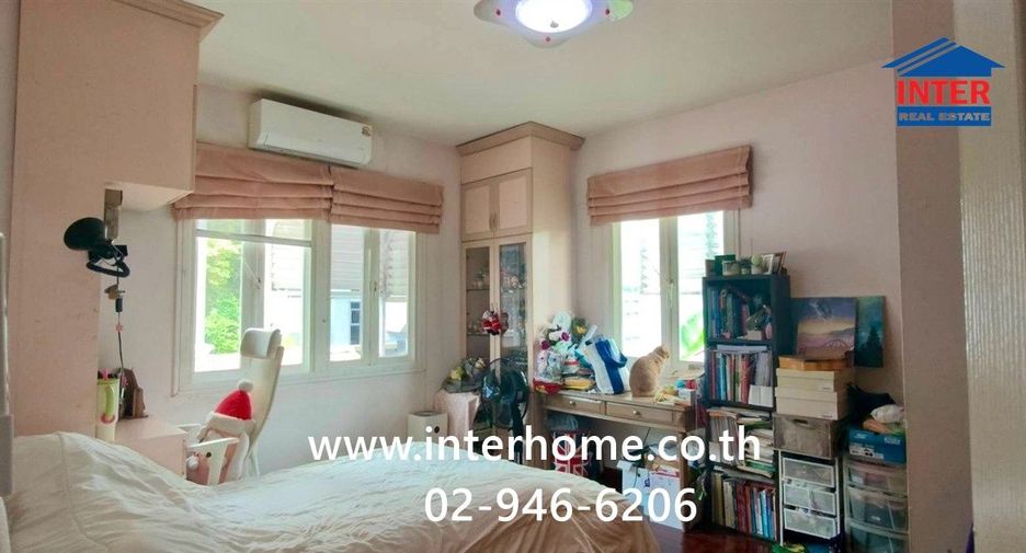 Haus zum Kauf mit 4 Zimmer in Bang Kruai, Nonthaburi